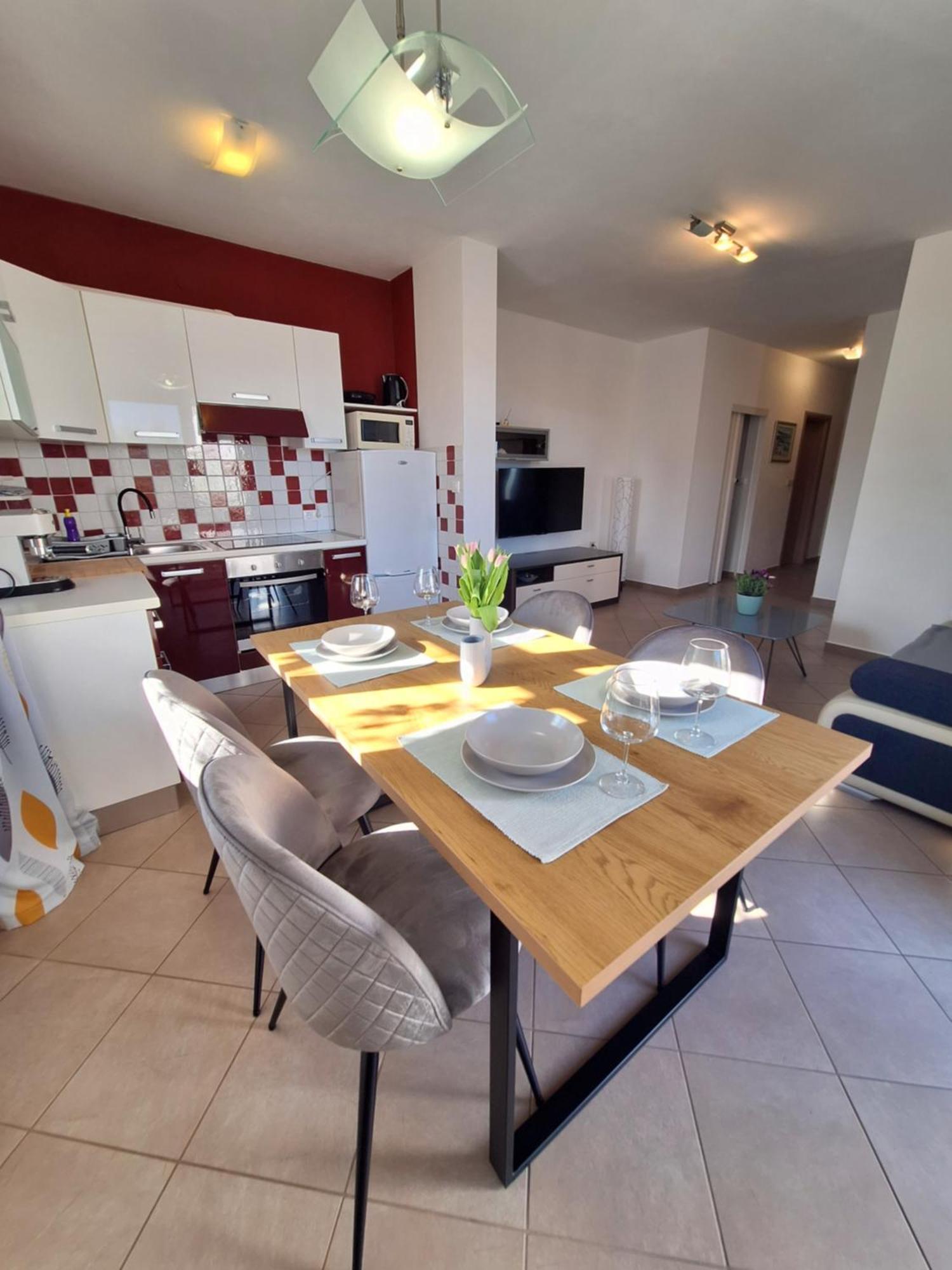 Apartment The Golden Island